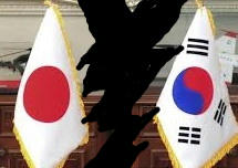 韓国,軍事協定,GSOMIA破棄,米韓軍事同盟,物品役務相互提供協定,英国総領事館職員,拘束,サイモンチェン,